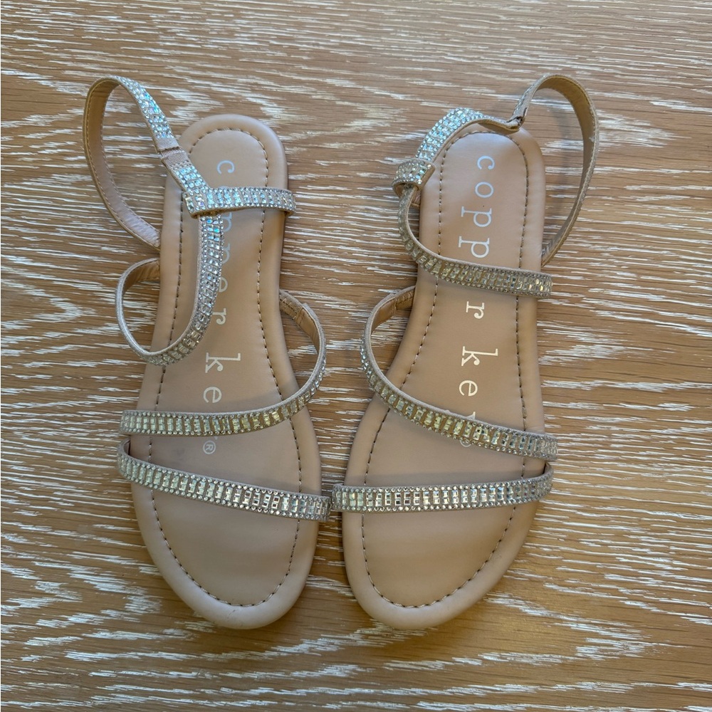 Copper Key Glittering Silver Sandals